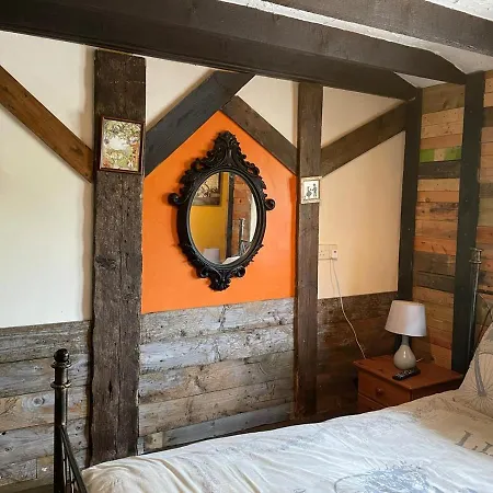 Yarm The Byre Sleeping 4 Bed & Breakfast Kirklevington